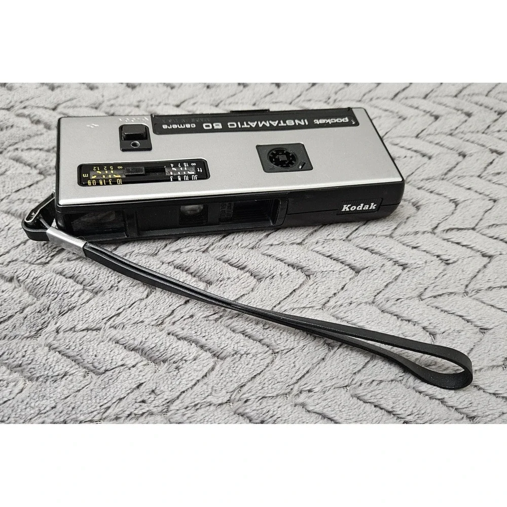 KODAK Pocket Instamatic 50 Camera UNTESTED! Made‎ In USA Black Silver